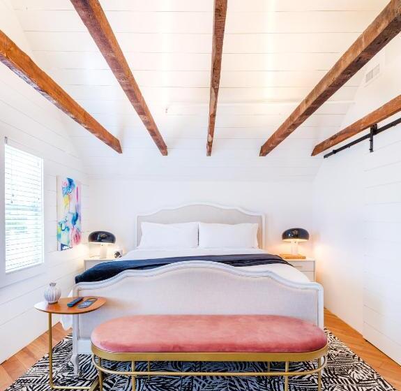 חדר דלוקס עם מיטת קינג, American Beech