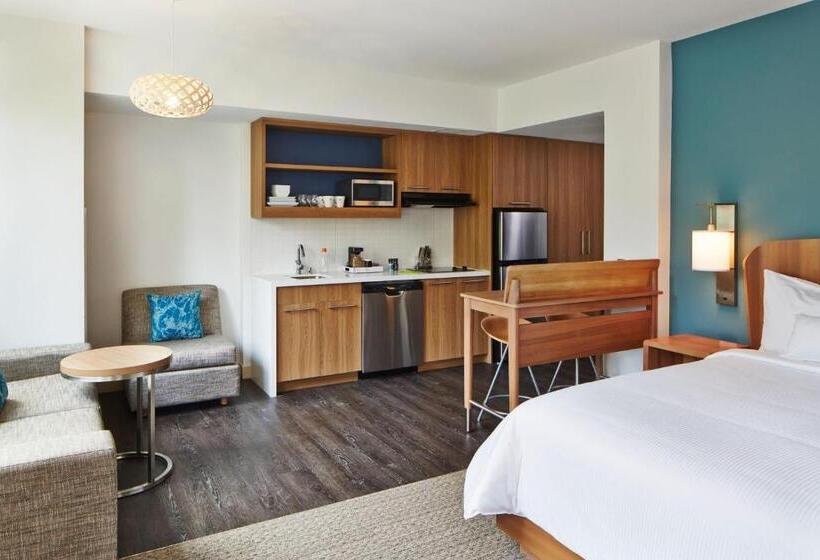 스탠다드 스튜디오 킹침대, Element Seattle Redmond