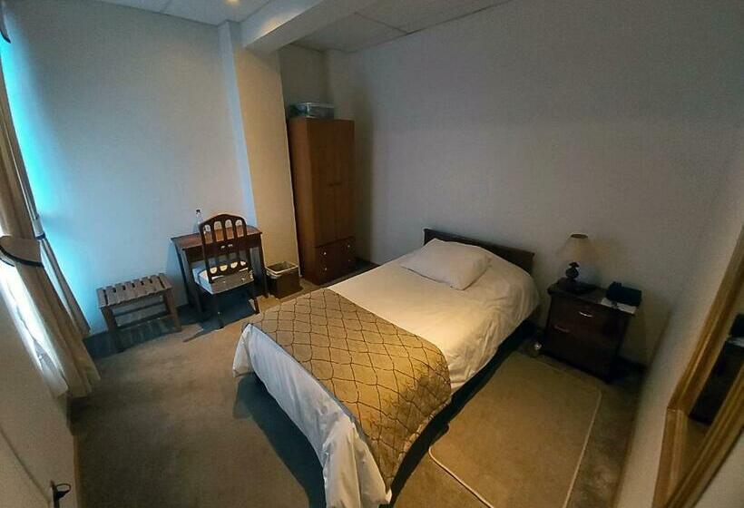 スタンダードシングルルーム, Esmeralda