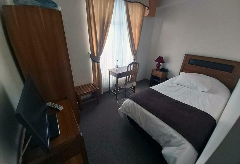 スタンダードシングルルーム, Esmeralda