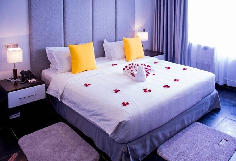 سوییت اجرایی, Gelian