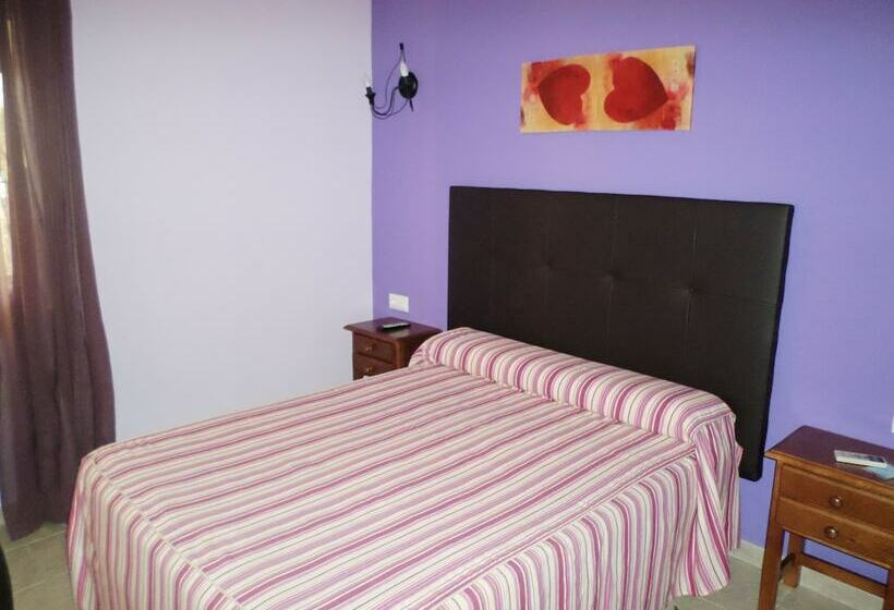 חדר סטנדרט, Hostal Restaurante La Ilusión