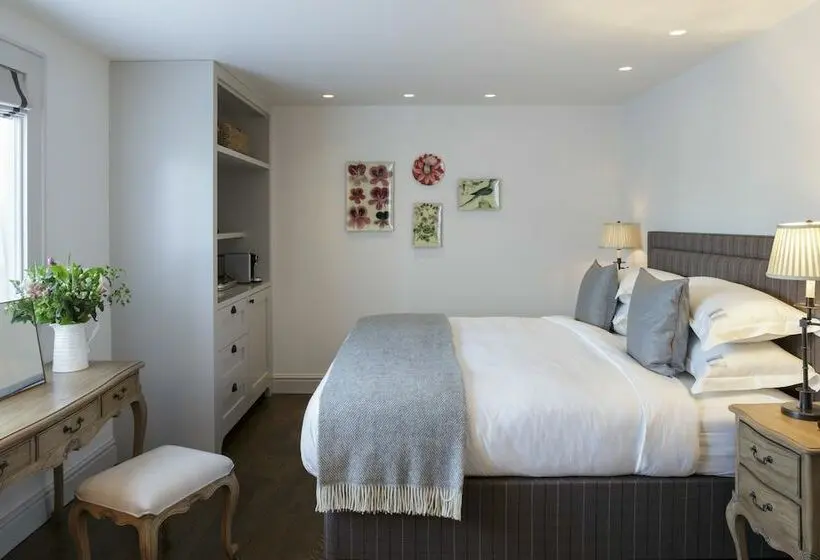 Premium-huone, Hurley House