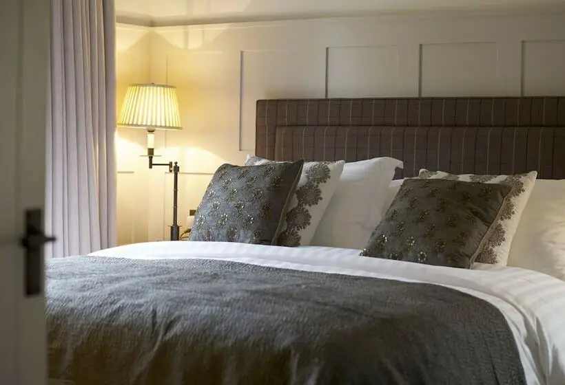 Standard-huone, Hurley House