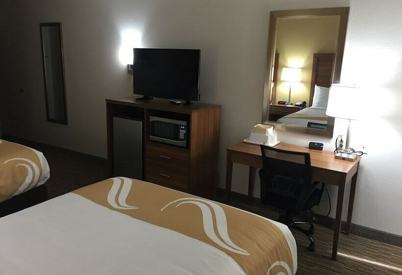 غرفه قياسيه سريرين مزدوجين, Quality Inn