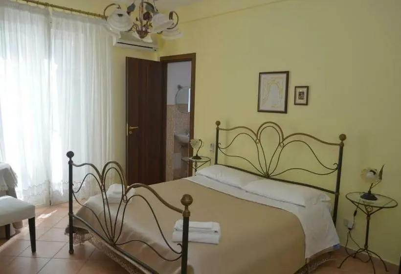 اتاق استاندارد با تراس, Ansise B&b