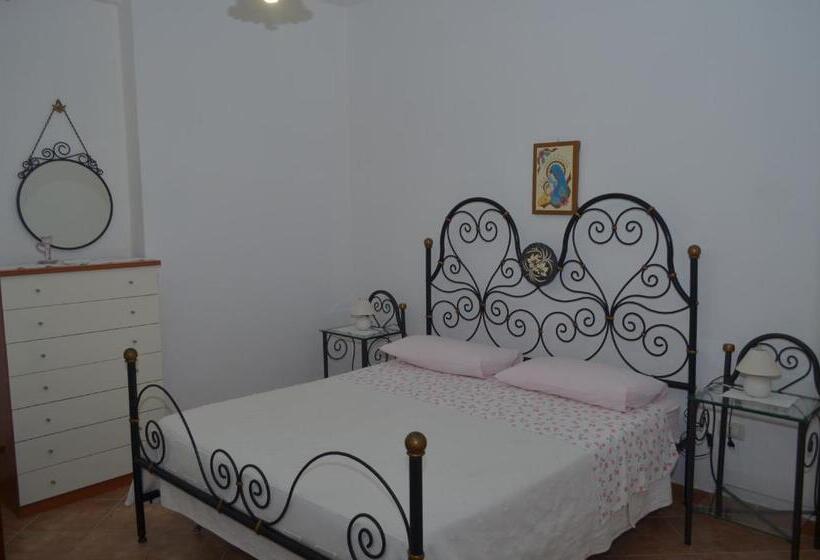 آپارتمان 1 خوابه, Ansise B&b