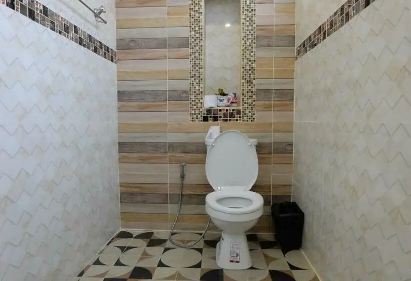 اتاق سوپریور, Aiyara House