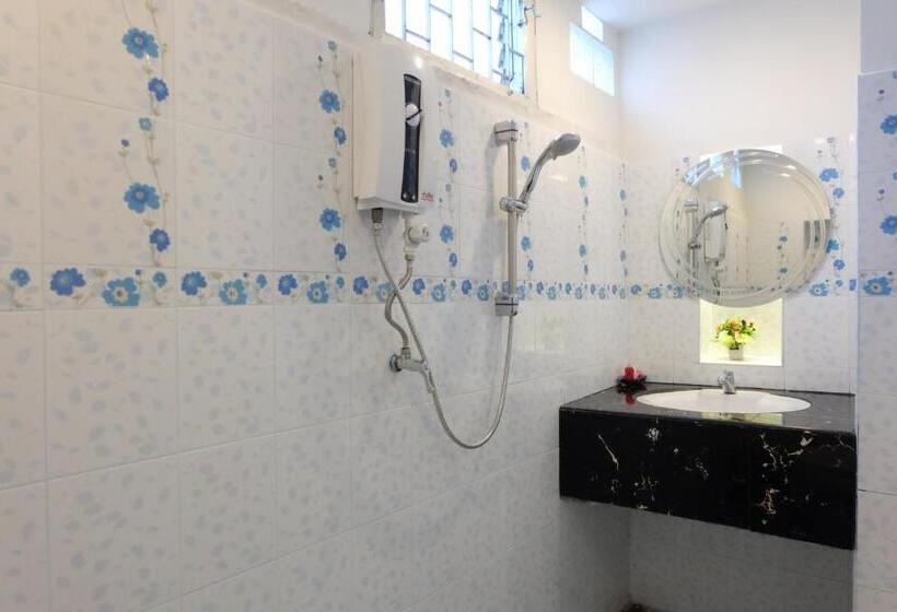 غرفة سوبيريور, Aiyara House