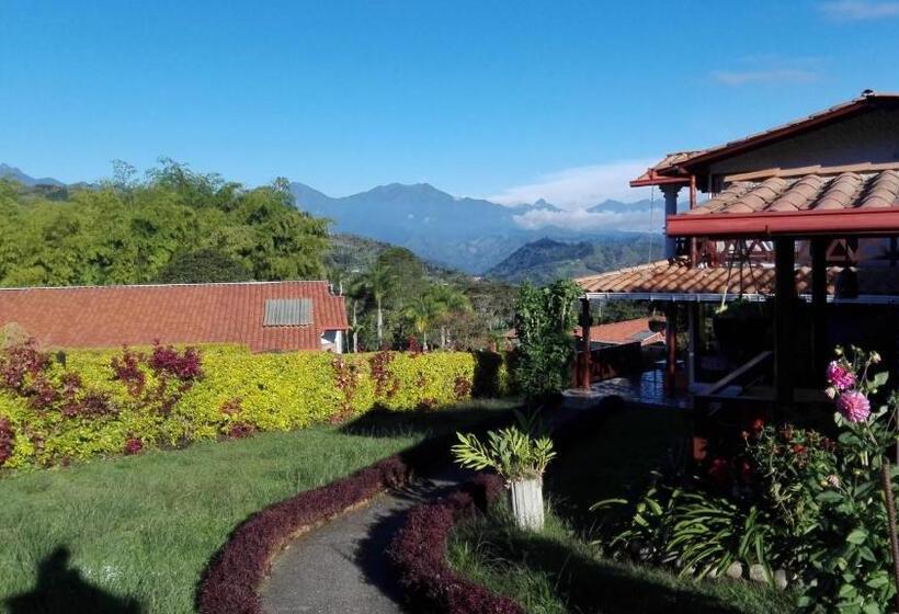 발코니 디럭스 룸, Coliving La Boira