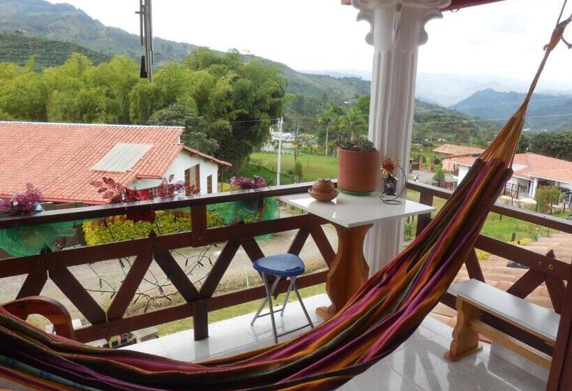 패밀리 스위트, Coliving La Boira