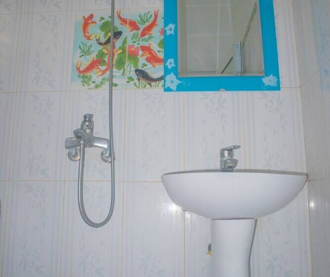 تختخواب در اتاق مشترک, Ha Giang Backpackers Hostel