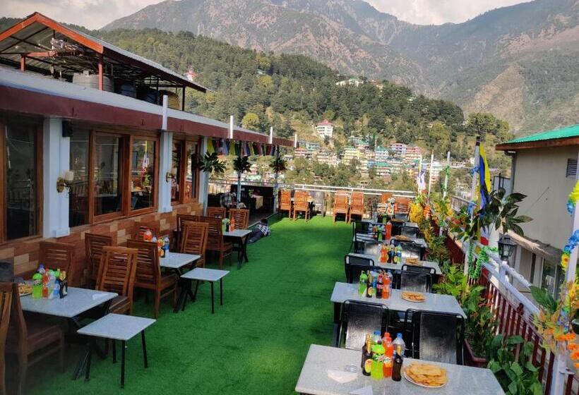 חדר סופריור, Akash Luxury Hotel In Mcleodganj