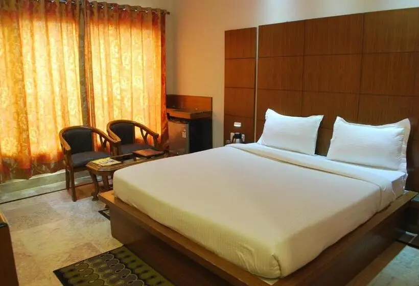 ベーシックルーム, Basera Brij Bhoomi Vrindavan
