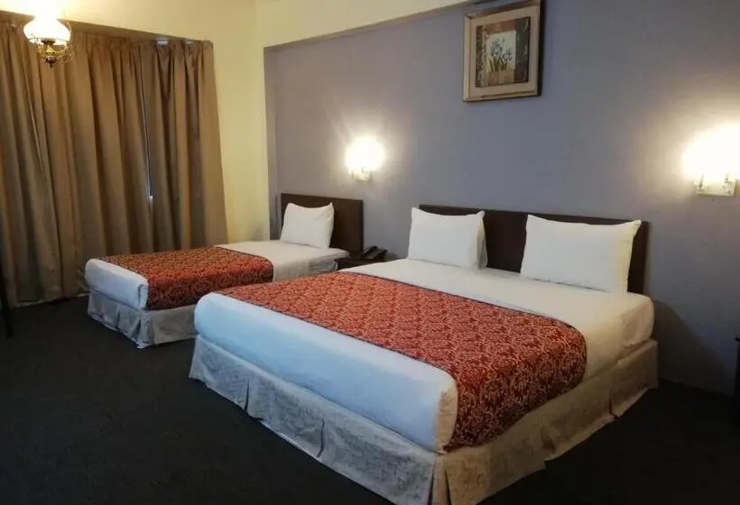 Chambre Familiale, Damai