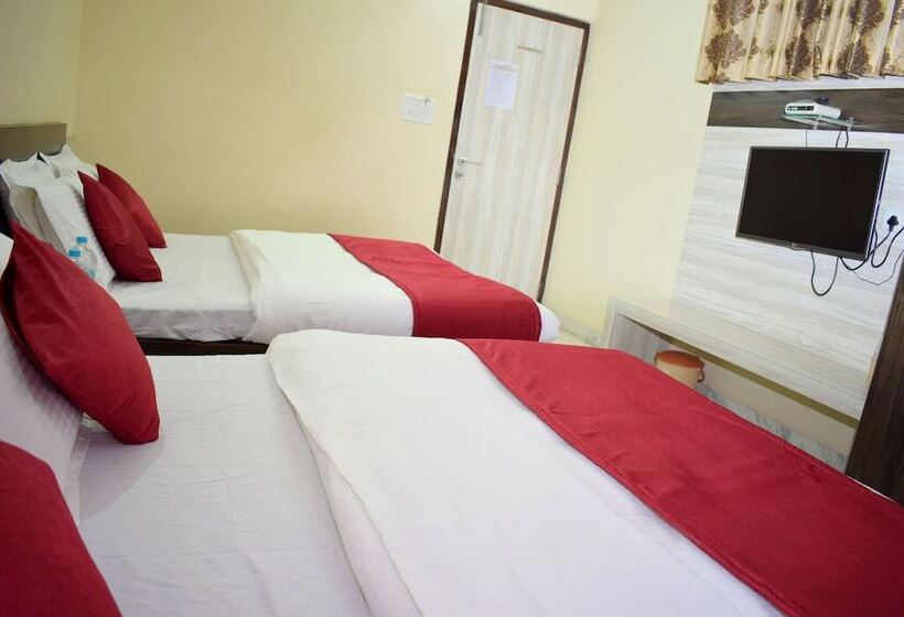 Quarto Quádruplo Deluxe, Shivansh Inn By Sky Stays