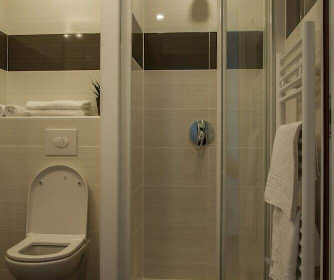 חדר קומפורט, The Originals City, Le Relais Des Carnutes Brezolles Verneuil Sur Avre