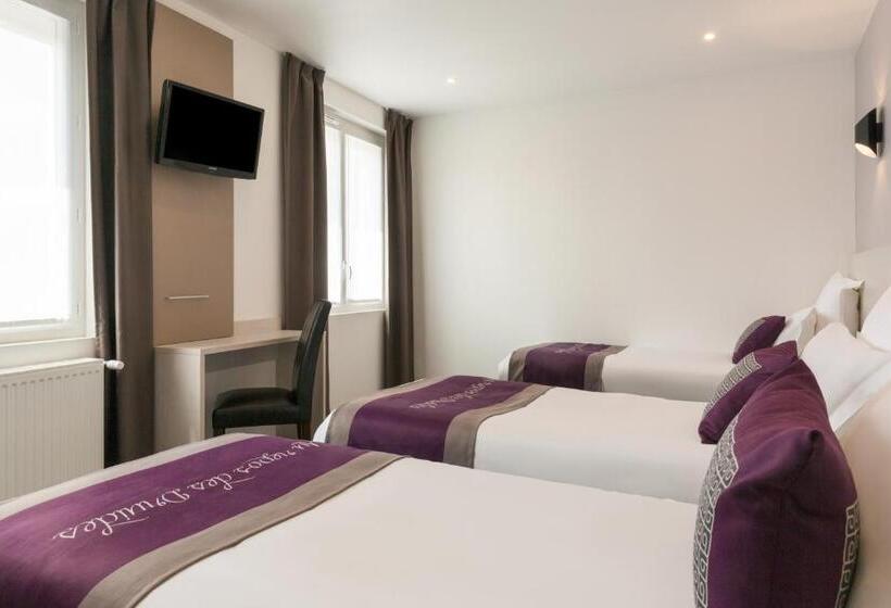 חדר סטנדרט לשלושה, The Originals City, Le Relais Des Carnutes Brezolles Verneuil Sur Avre