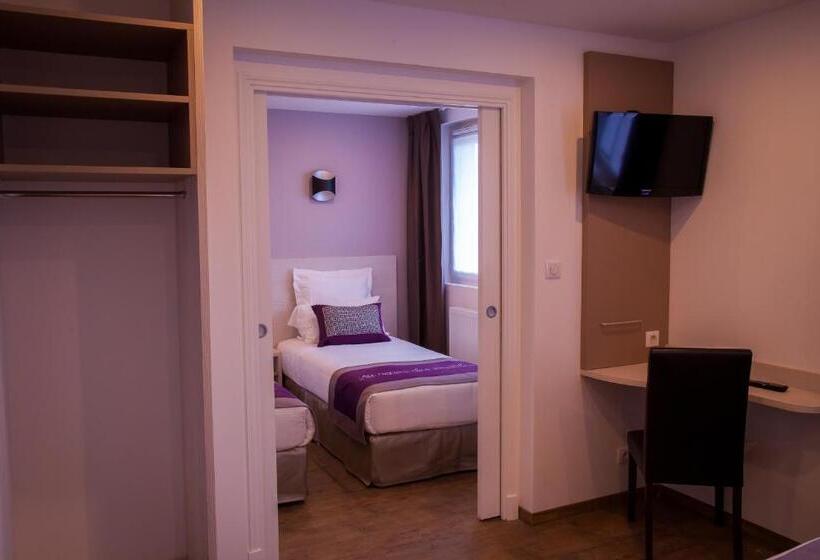 Четырехместный Номер Стандарт, The Originals City, Le Relais Des Carnutes Brezolles Verneuil Sur Avre