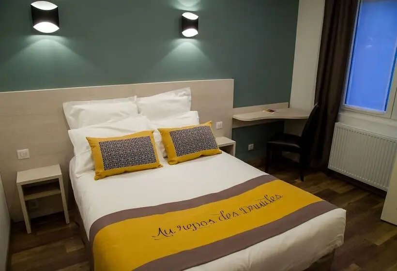 スタンダードルーム, The Originals City, Le Relais Des Carnutes Brezolles Verneuil Sur Avre