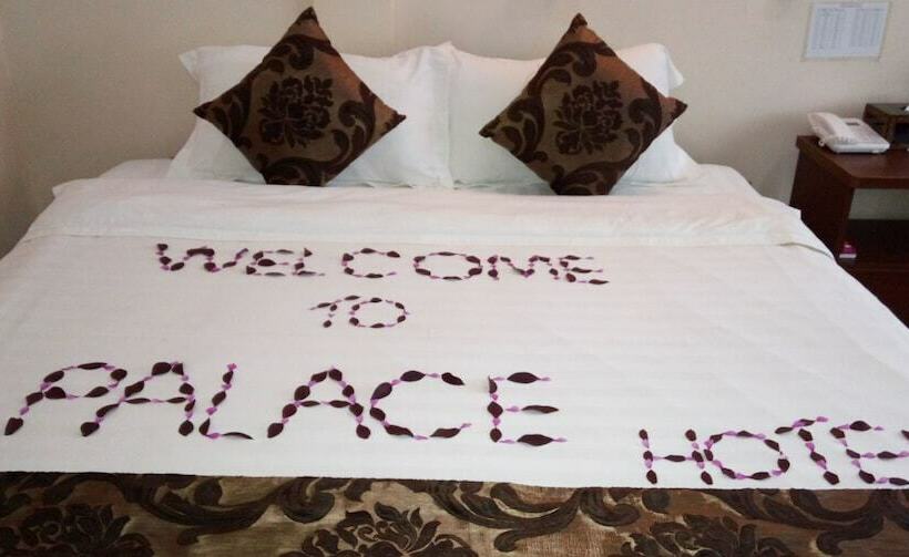 Superior Room, Kyauk Phyu Palace Resort