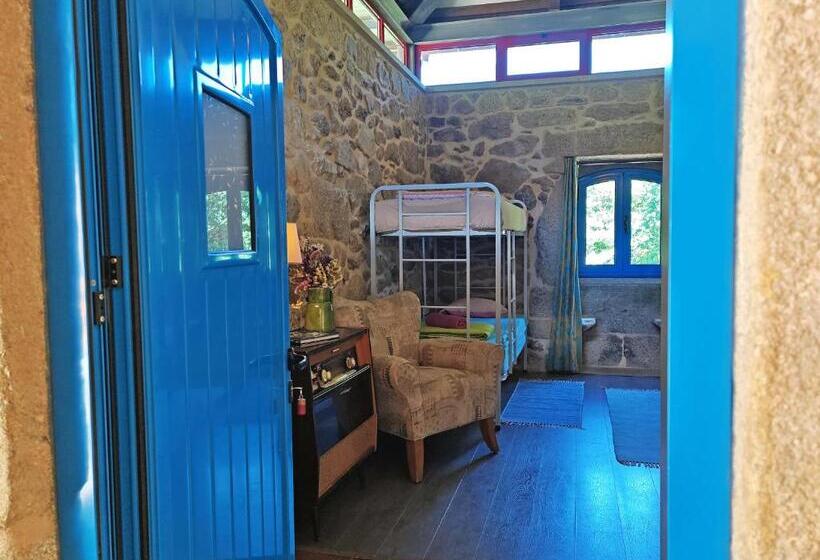 اتاق استاندارد چهار تخته, Quinta Estrada Romana   Albergue De Peregrinos