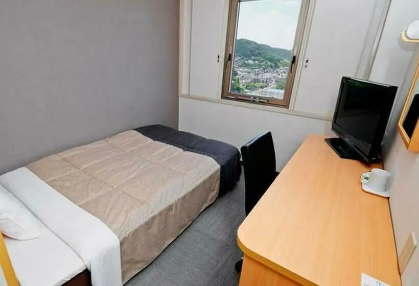 ダブルベッドのベーシックルーム, Super Hotel Minamata