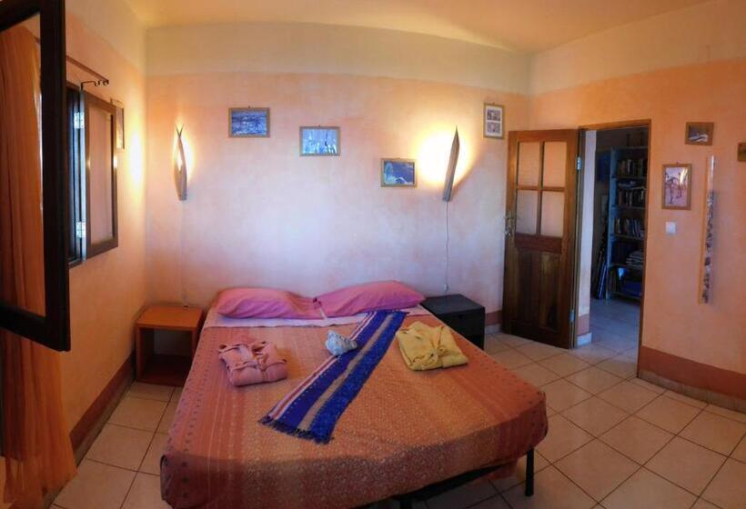 اتاق استاندارد, Tortuga B&b