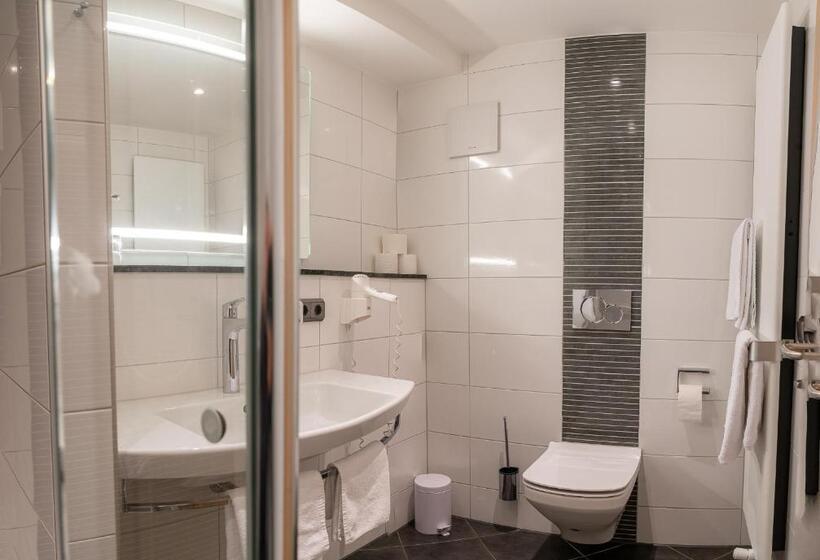 Номер Стандарт, Zum Dallmayr Hotel Garni