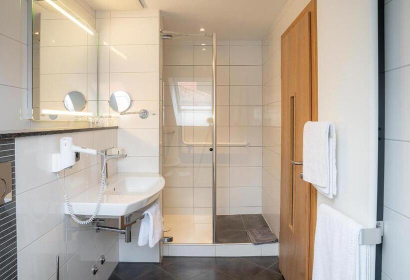 Номер Стандарт Трехместный, Zum Dallmayr Hotel Garni