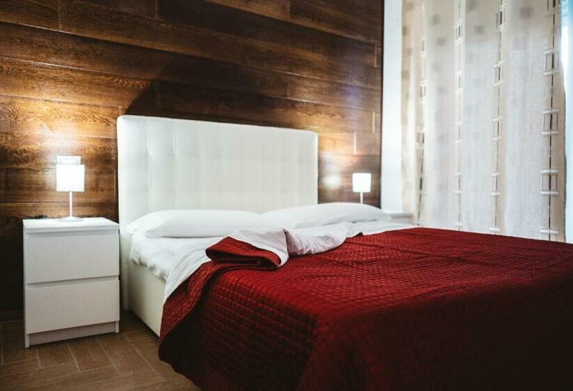 基本间, B&b Palazzo Del Toro