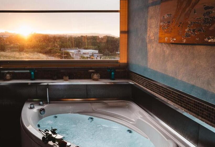 Полулюкс Повышенной Комфортности, B&b Palazzo Del Toro