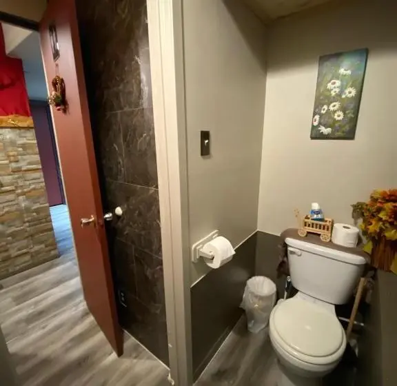 Perhehuone, Guesthouse Austria