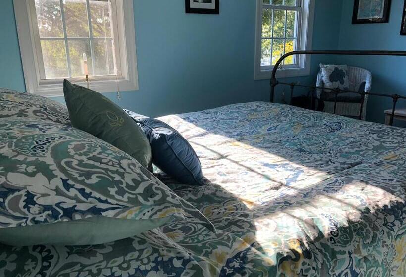 غرفة ديلوكس, The Inn On Bath Creek