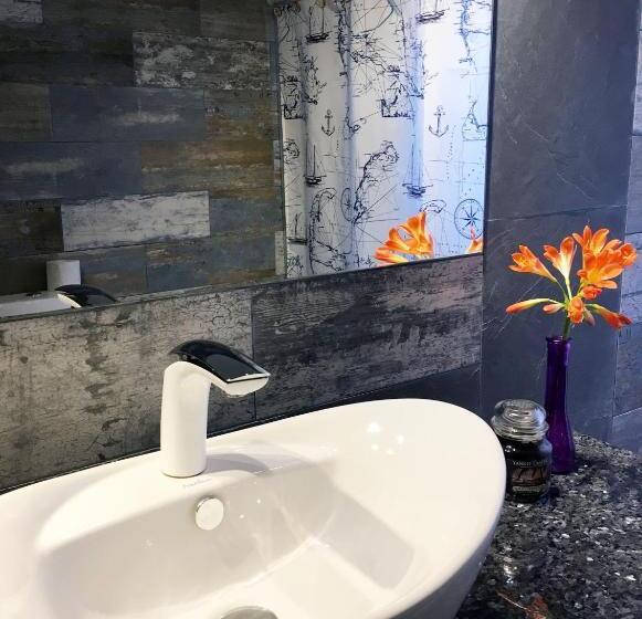اتاق استاندارد, Cane B&b