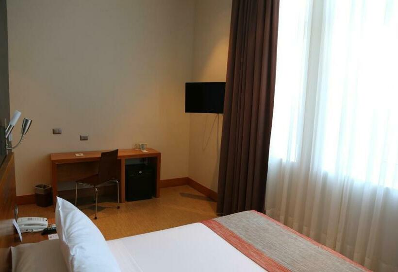 标准间, Alto Del Sol Latorre Mejillones