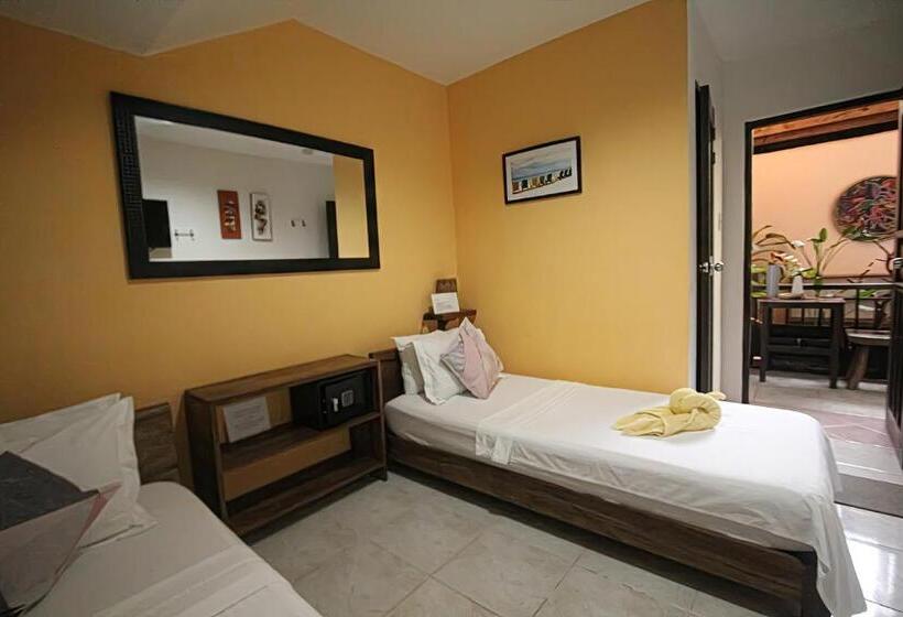 اتاق استاندارد, Bulskamp Inn