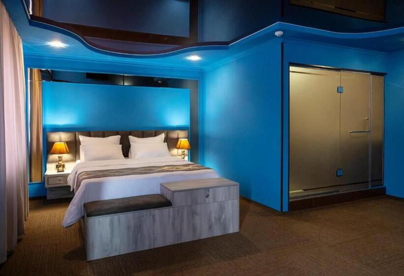 سوییت, Georgia Gold