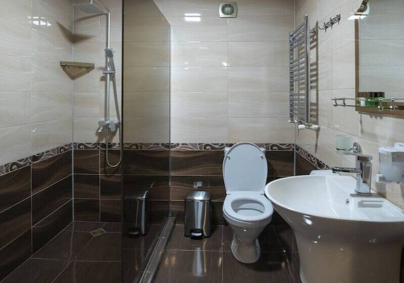 سوییت, Georgia Gold