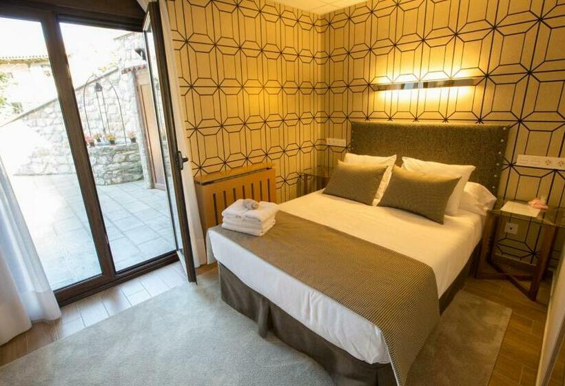 غرفة إقتصادية, La Casona De Llerices