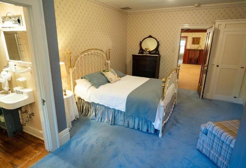 豪华房间, Mccloud