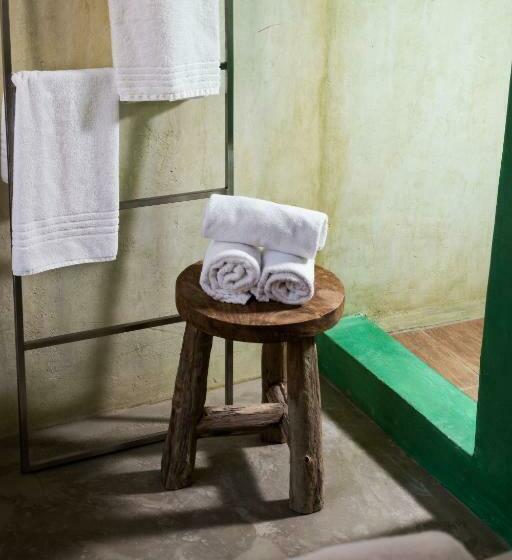 חדר אקונומי, No1 Art B&b