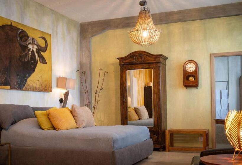 חדר דלוקס לשלושה, No1 Art B&b