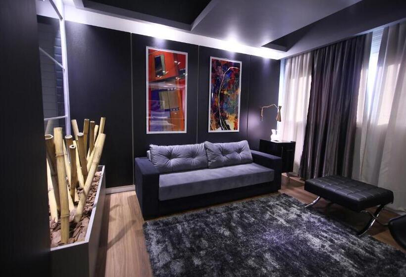 디럭스 스위트, Pressi