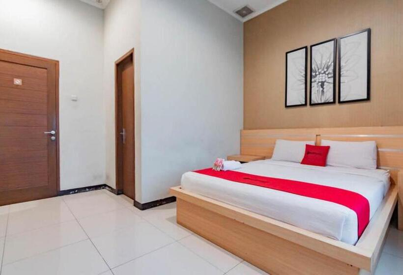 Номер Стандарт, Reddoorz Near Lembang Park & Zoo 2