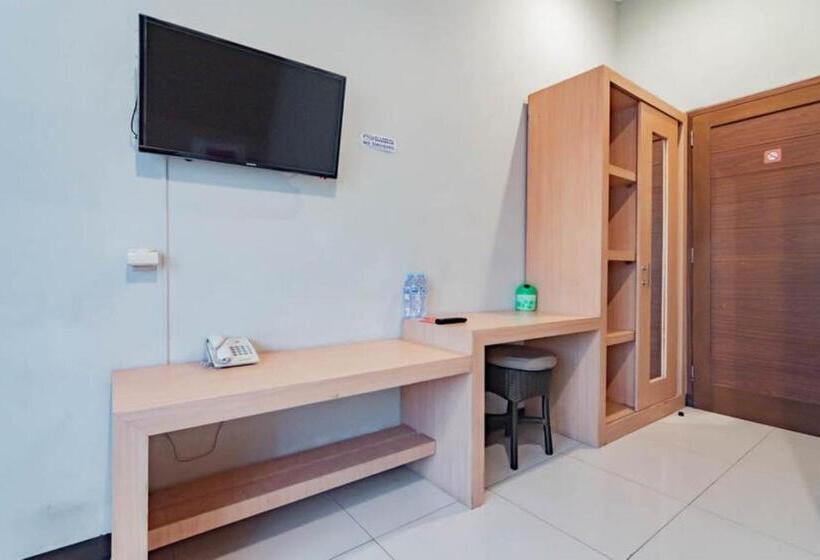 Номер Стандарт, Reddoorz Near Lembang Park & Zoo 2