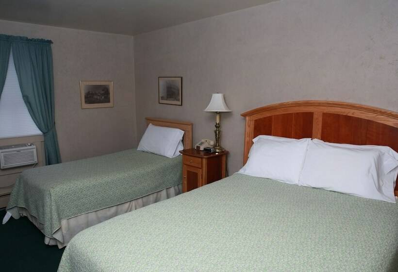 غرفة قياسية, The Winter Inn