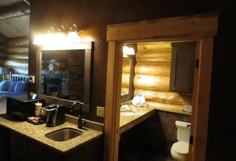 キングサイズベッドのスイートルーム, Kodiak Mountain Resort