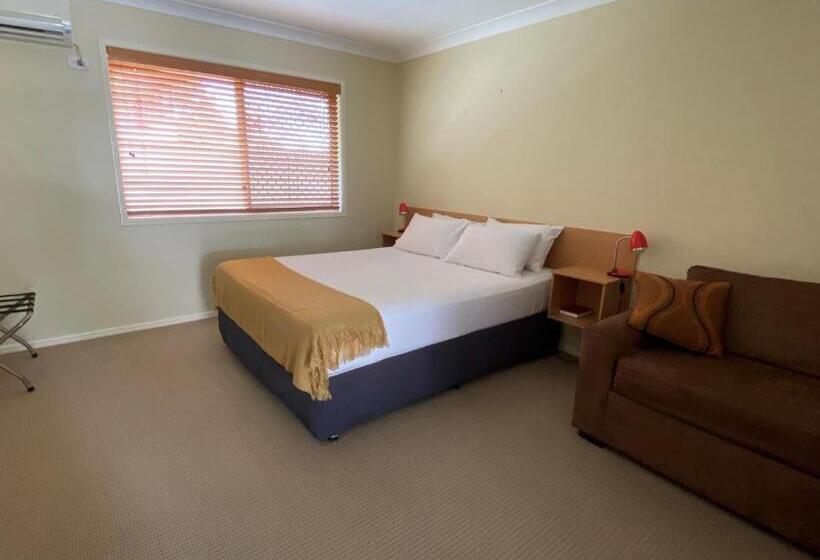 Номер Deluxe, Country Roads Motor Inn Gayndah