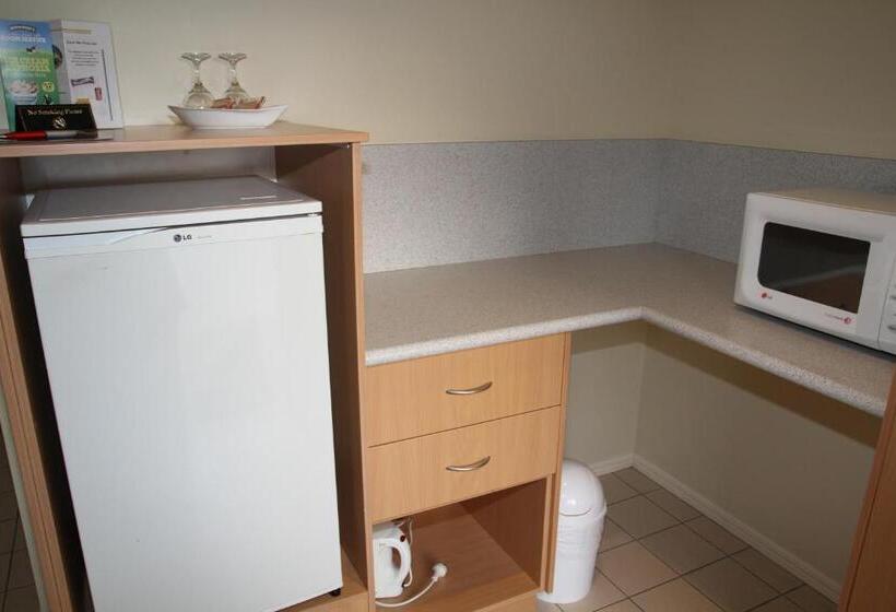 Номер Deluxe, Country Roads Motor Inn Gayndah